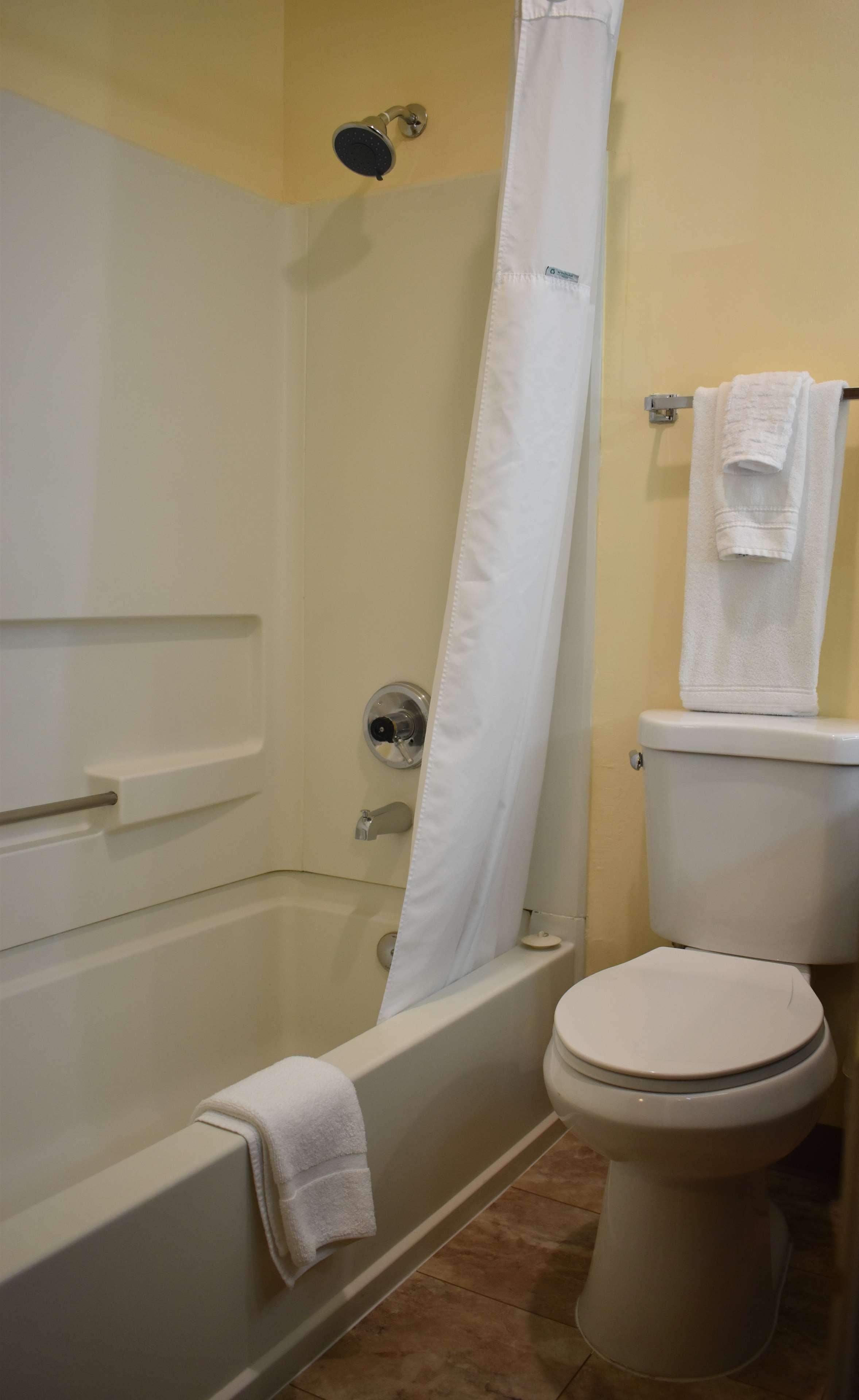 トラベロッジ ポートランド シティ センター 部屋 写真